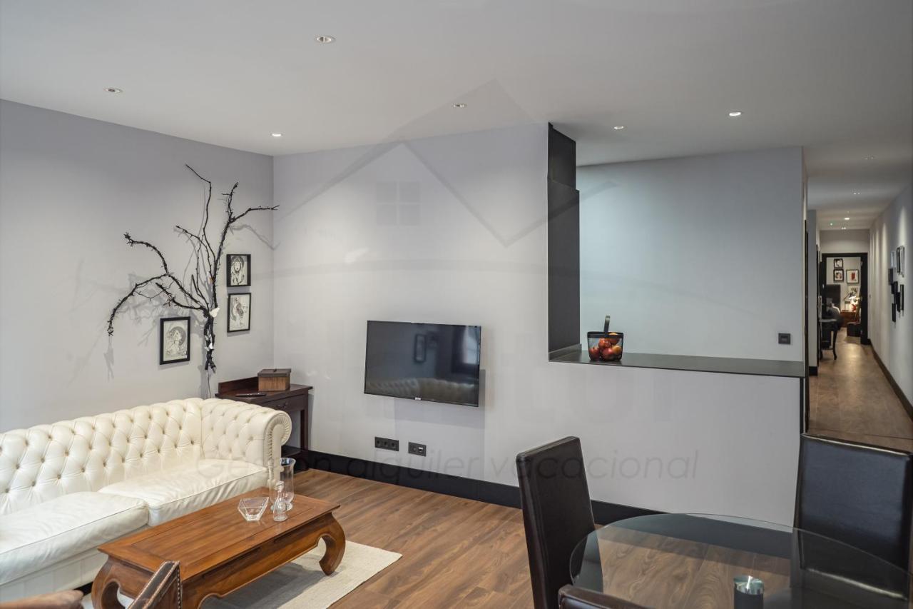 Chambre Noir Apartamento โอเบียโด ภายนอก รูปภาพ