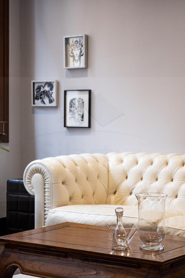 Chambre Noir Apartamento โอเบียโด ภายนอก รูปภาพ