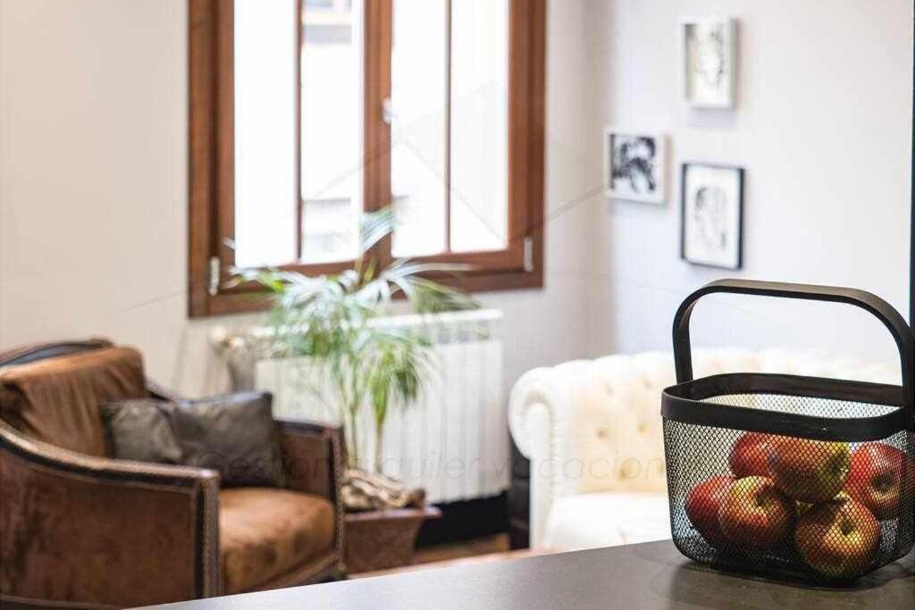 Chambre Noir Apartamento โอเบียโด ภายนอก รูปภาพ